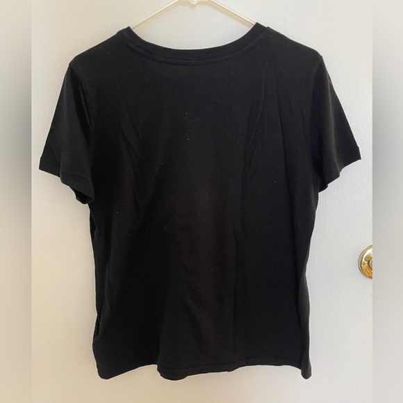 Black Gap Basic T-Shirt - Picture 2 of 3